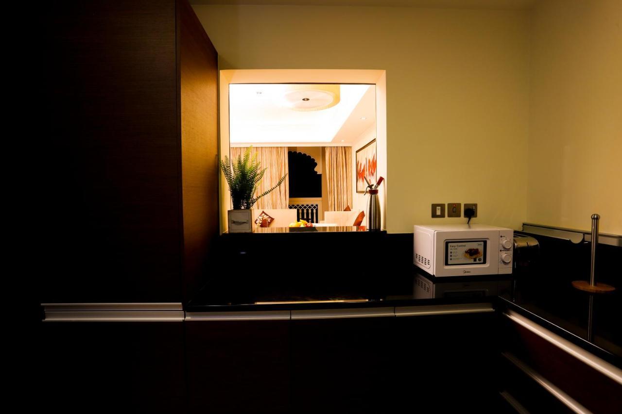 Apartament Mayfair At Palm Jumeirah Dubaj Zewnętrze zdjęcie