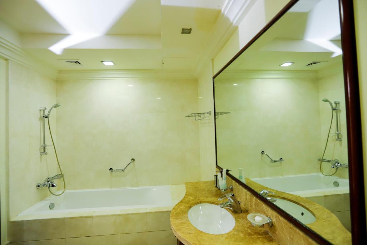 Apartament Mayfair At Palm Jumeirah Dubaj Zewnętrze zdjęcie